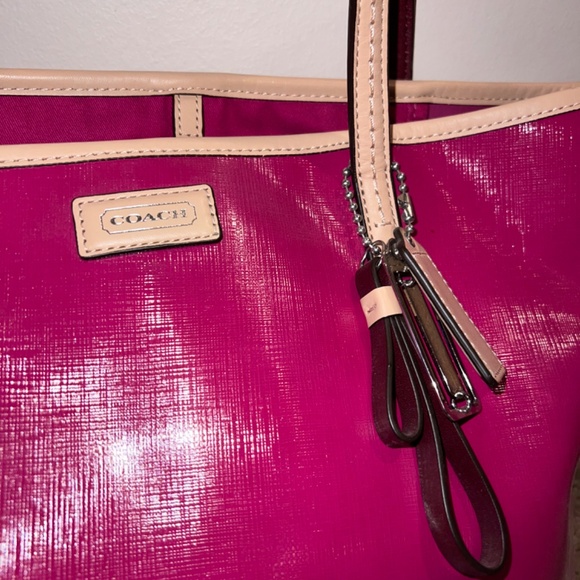 Coach Purse - Pink - Picture 4 of 10